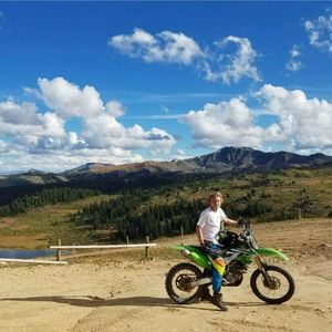 Meet your Posher, Corey